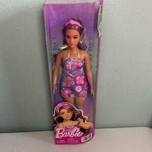 2026 Mattel Curvy Barbie Fashionista #244 in Tropical Floral Dress